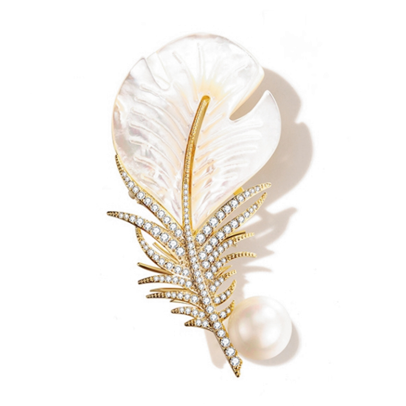 Obrázok pre Swarovski e. luxusná brošňa Myth Feather, pierko perleť seb1097