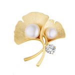 Obrázok pre Swarovski e. dámska brošňa na šaty Gilded Leaf seb1113