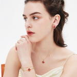 swarovski náhrdelník